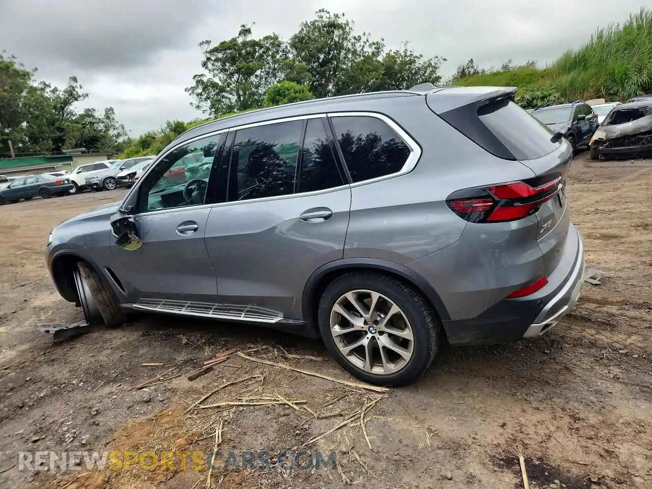 2 Photograph of a damaged car 5UX23EU00S9Z59063 BMW X5 2025