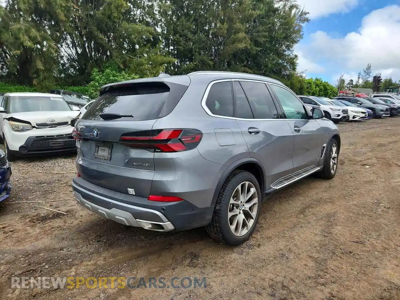 3 Photograph of a damaged car 5UX23EU00S9Z59063 BMW X5 2025