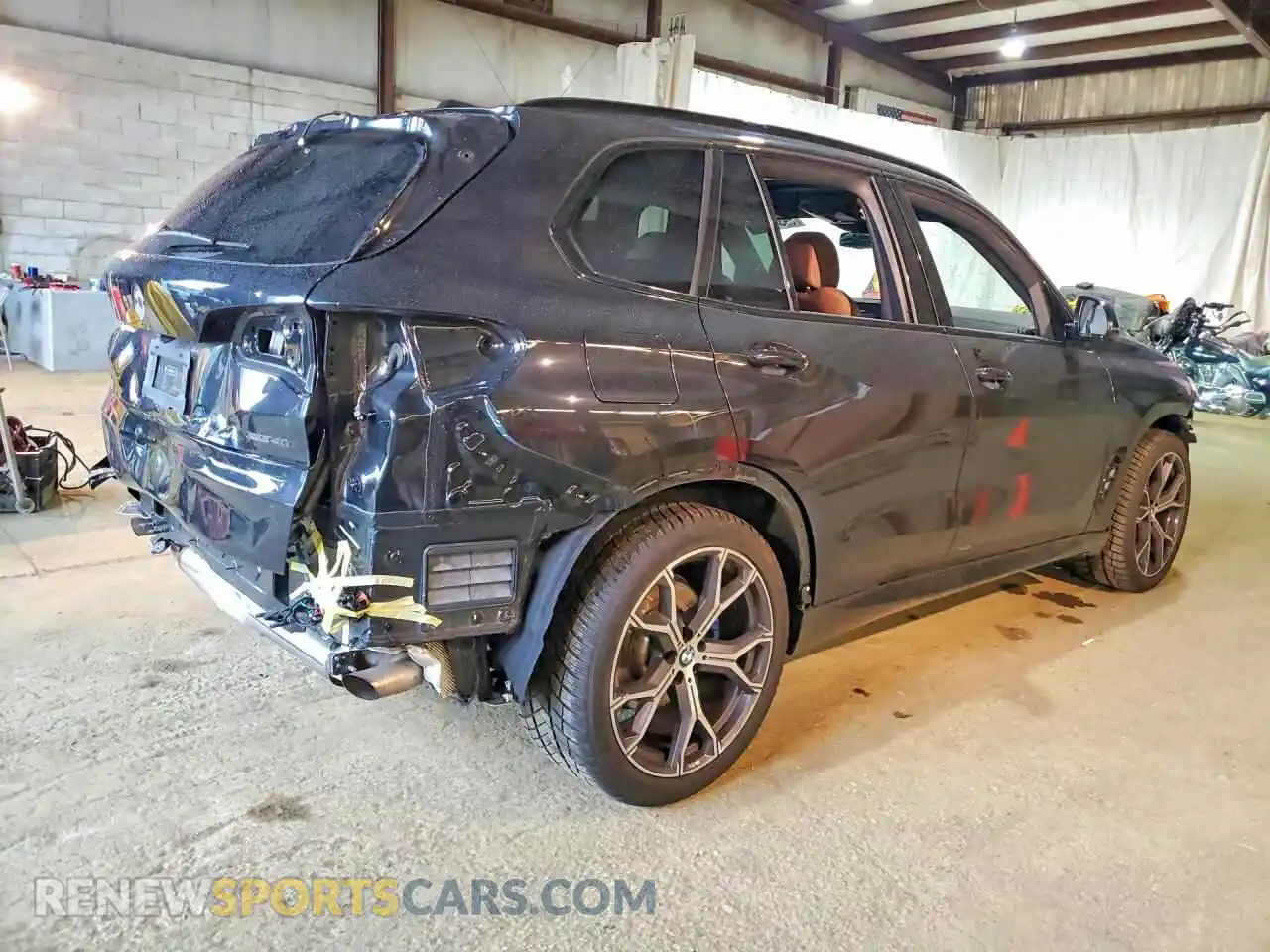 3 fotografías del automóvil dañado 5UX23EU01S9Y27557 BMW X5 2025
