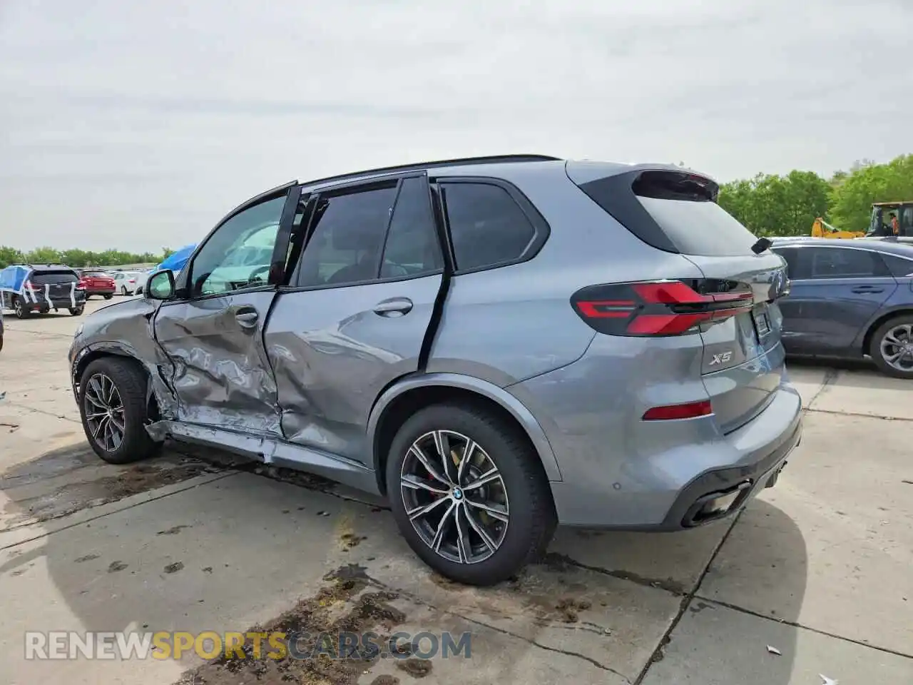 2 fotografías del automóvil dañado 5UX23EU02S9Y45873 BMW X5 2025