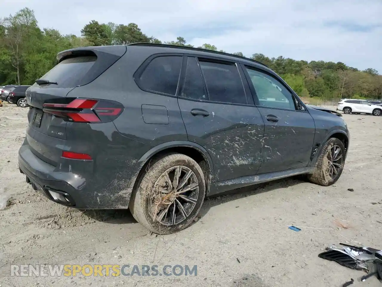3 Photograph of a damaged car 5UX23EU02S9Y60485 BMW X5 2025