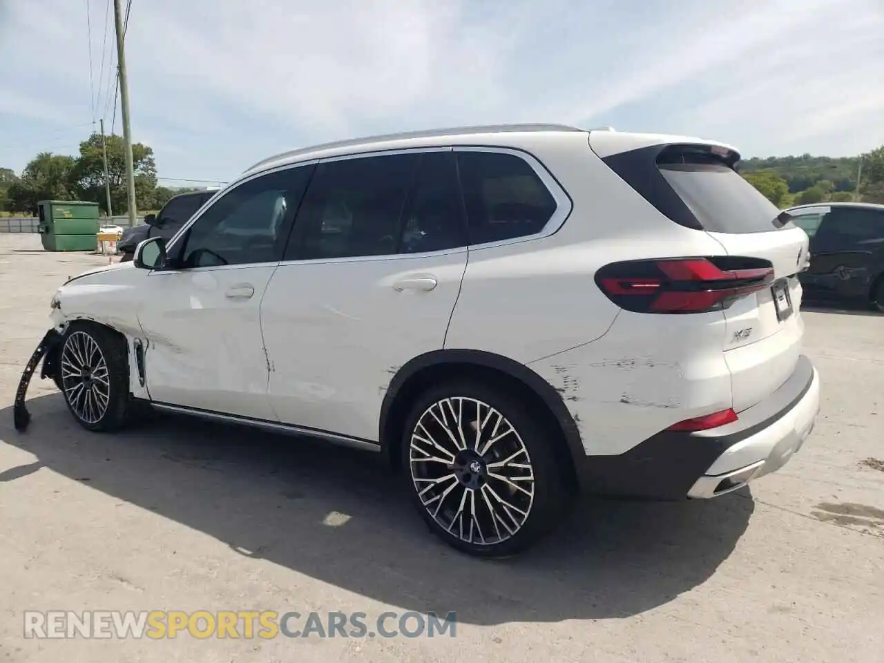 2 fotografías del automóvil dañado 5UX23EU05S9008440 BMW X5 2025