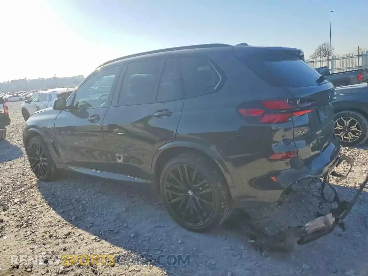 2 Photograph of a damaged car 5UX23EU05S9Z60404 BMW X5 2025