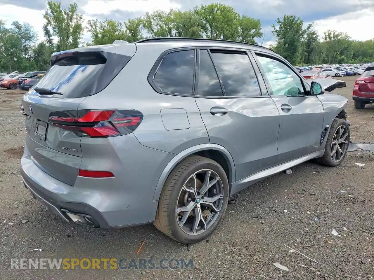 3 Фотография поврежденного автомобиля 5UX23EU06S9W55381 BMW X5 2025