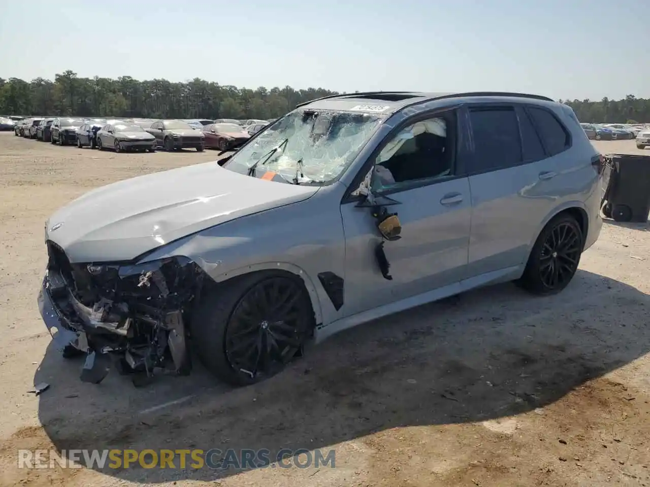 1 Photograph of a damaged car 5UX23EU06S9Z77602 BMW X5 2025