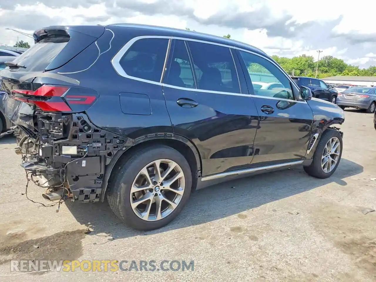 3 fotografías del automóvil dañado 5UX23EU07S9W27833 BMW X5 2025