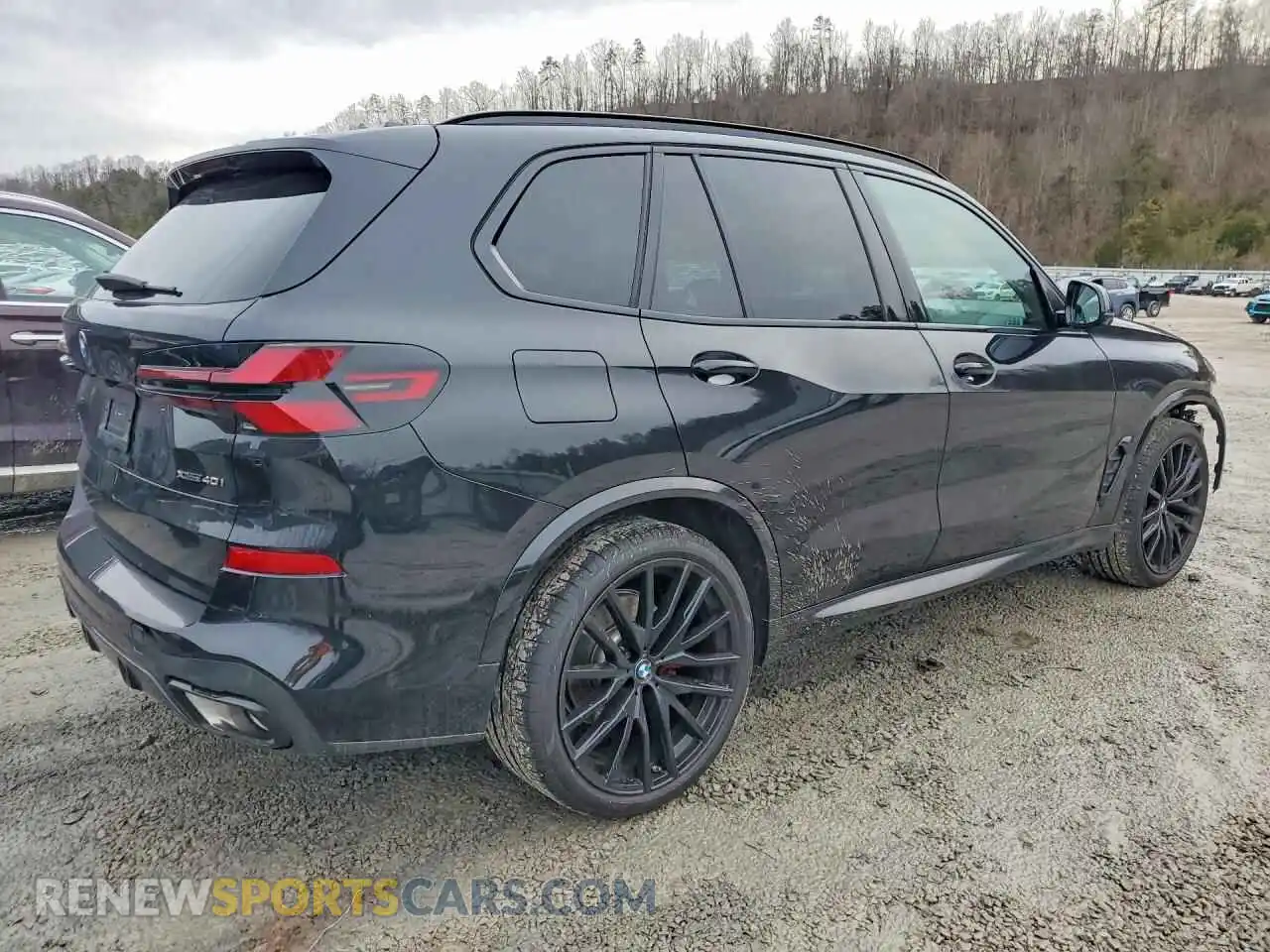 3 Photograph of a damaged car 5UX23EU07S9W50979 BMW X5 2025