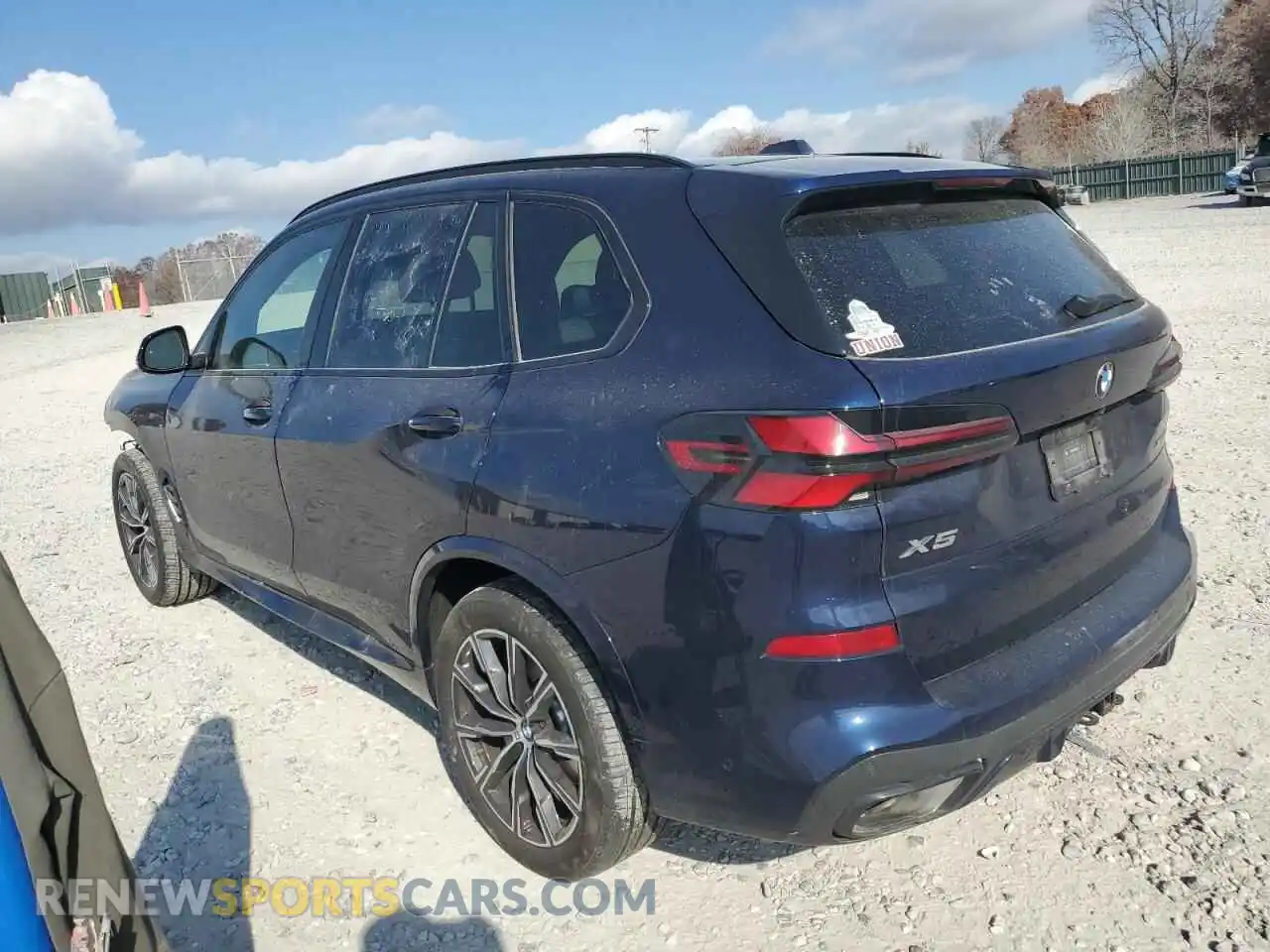 2 Photograph of a damaged car 5UX23EU07S9W58757 BMW X5 2025