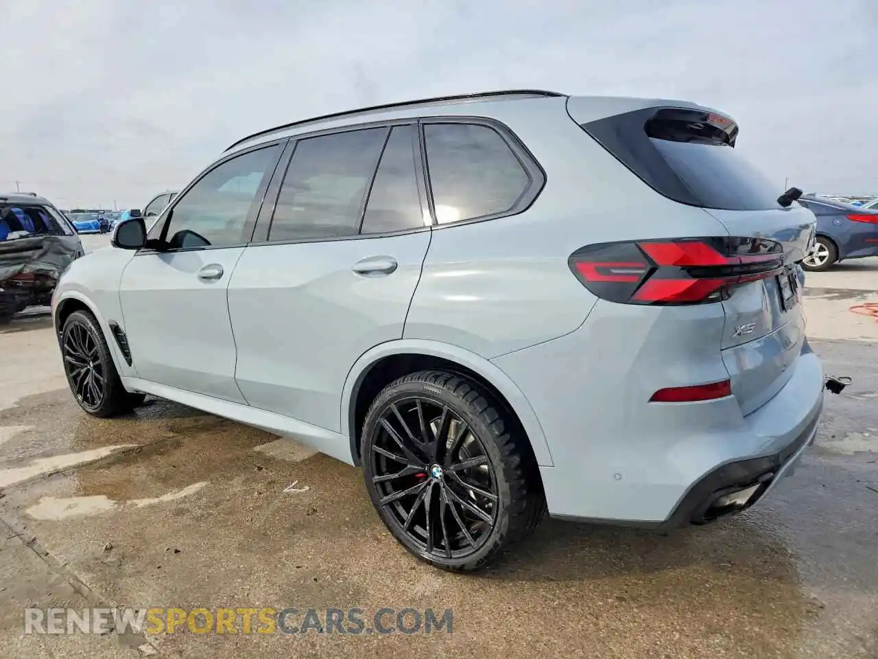 2 Фотография поврежденного автомобиля 5UX23EU07S9Y88024 BMW X5 2025