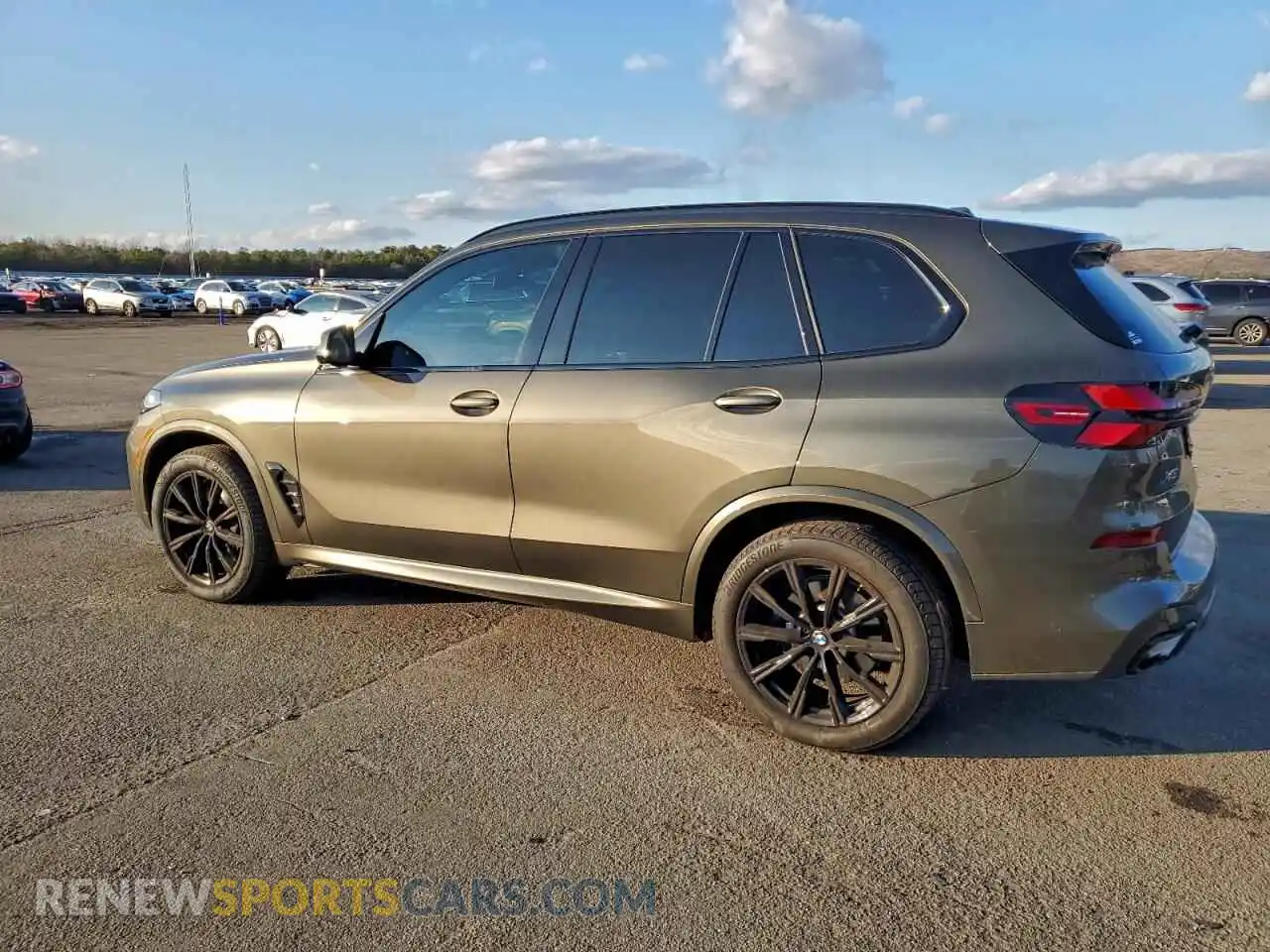 2 Фотография поврежденного автомобиля 5UX23EU08S9Y76397 BMW X5 2025