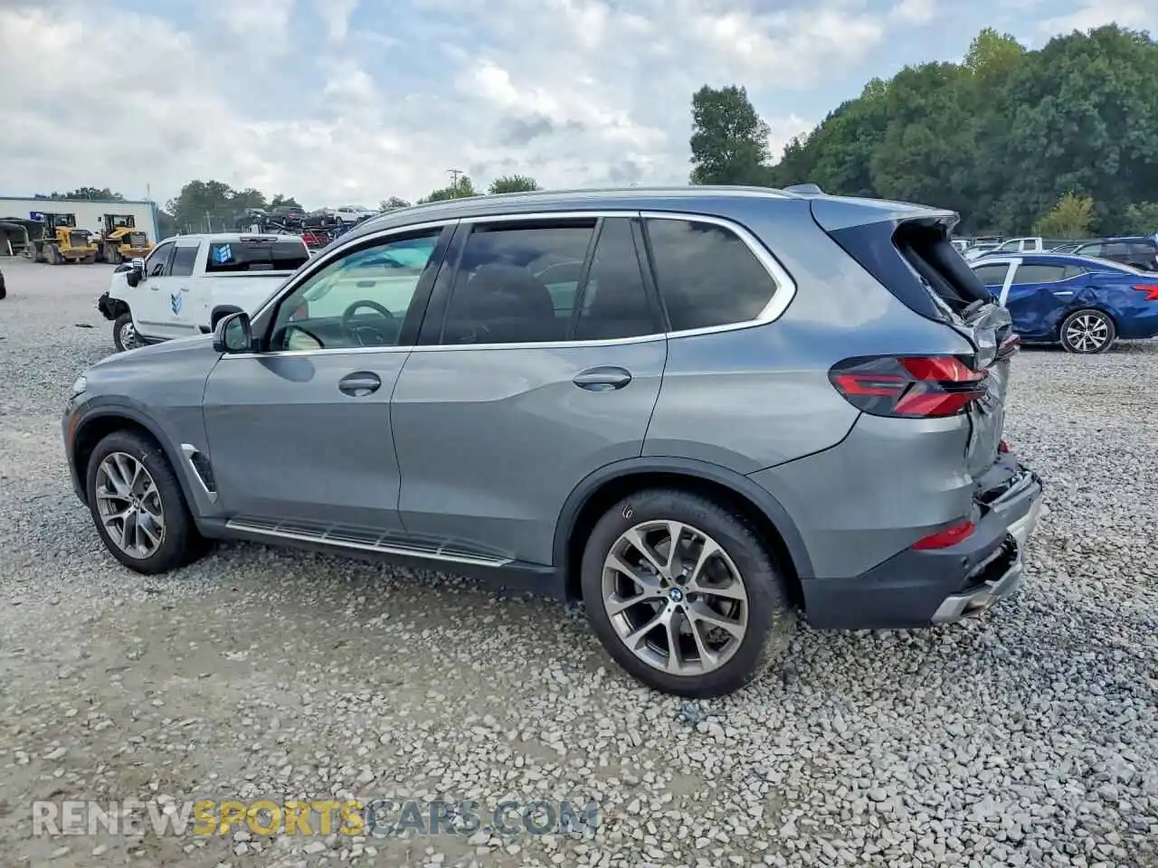 2 Photograph of a damaged car 5UX23EU08S9Z04599 BMW X5 2025