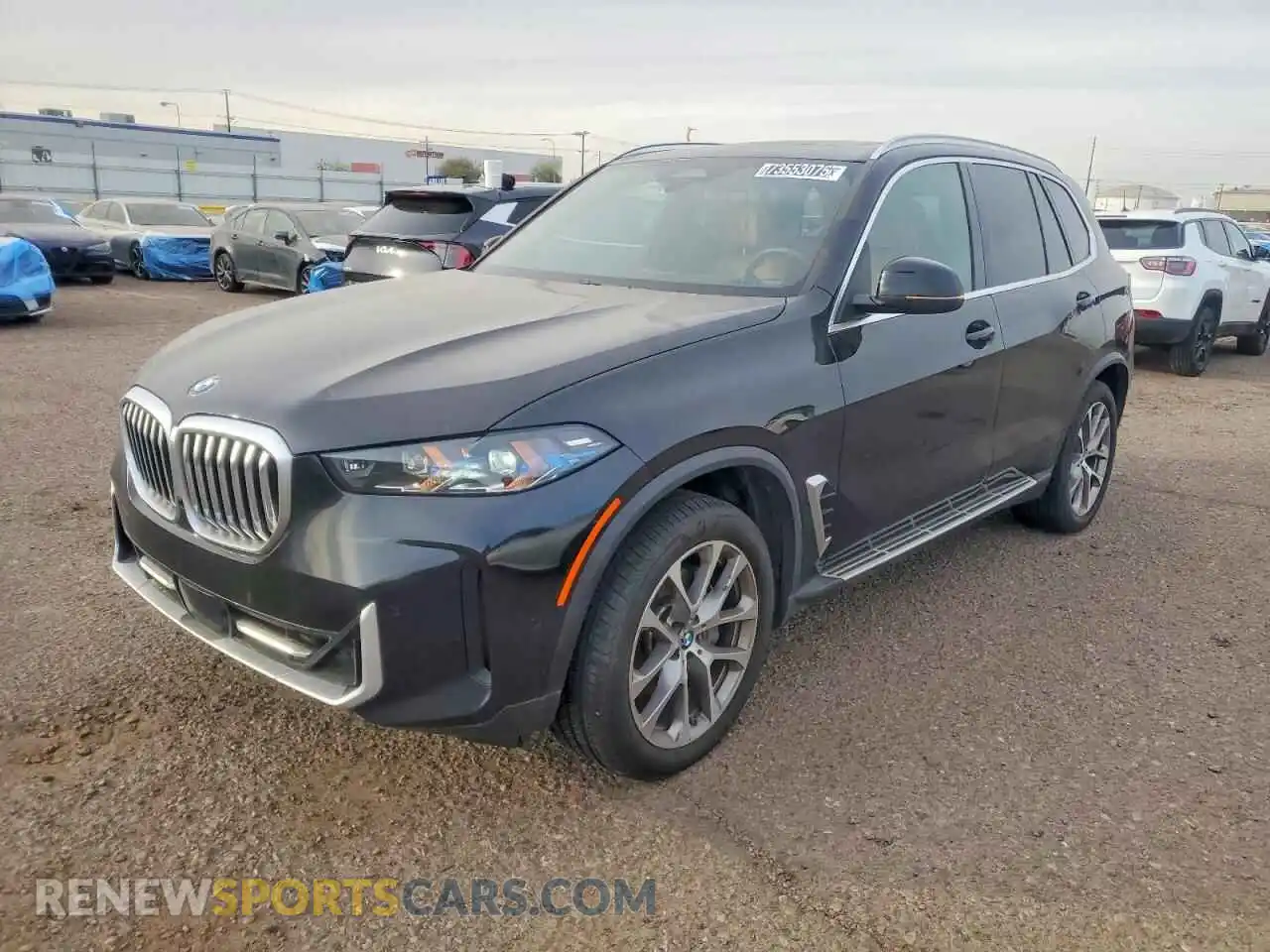 1 Photograph of a damaged car 5UX23EU08S9Z50465 BMW X5 2025