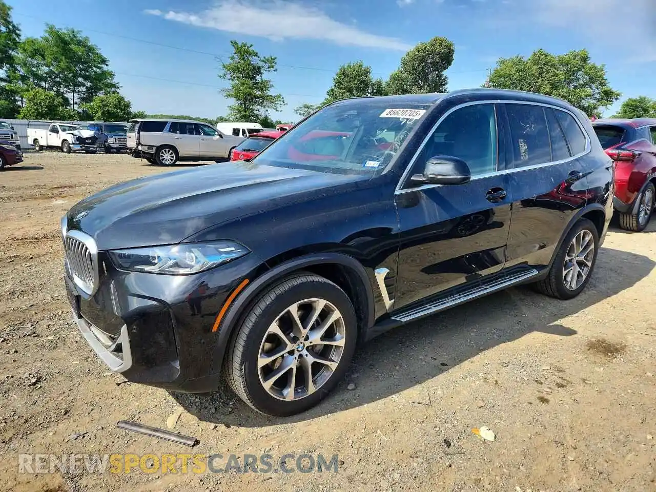 1 Photograph of a damaged car 5UX23EU09S9Z50751 BMW X5 2025