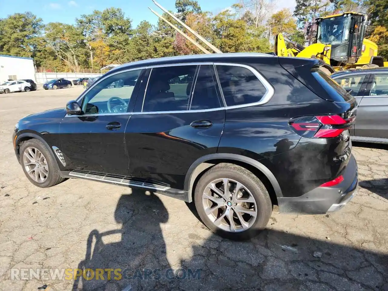 2 Photograph of a damaged car 5UX23EU0XS9X71831 BMW X5 2025