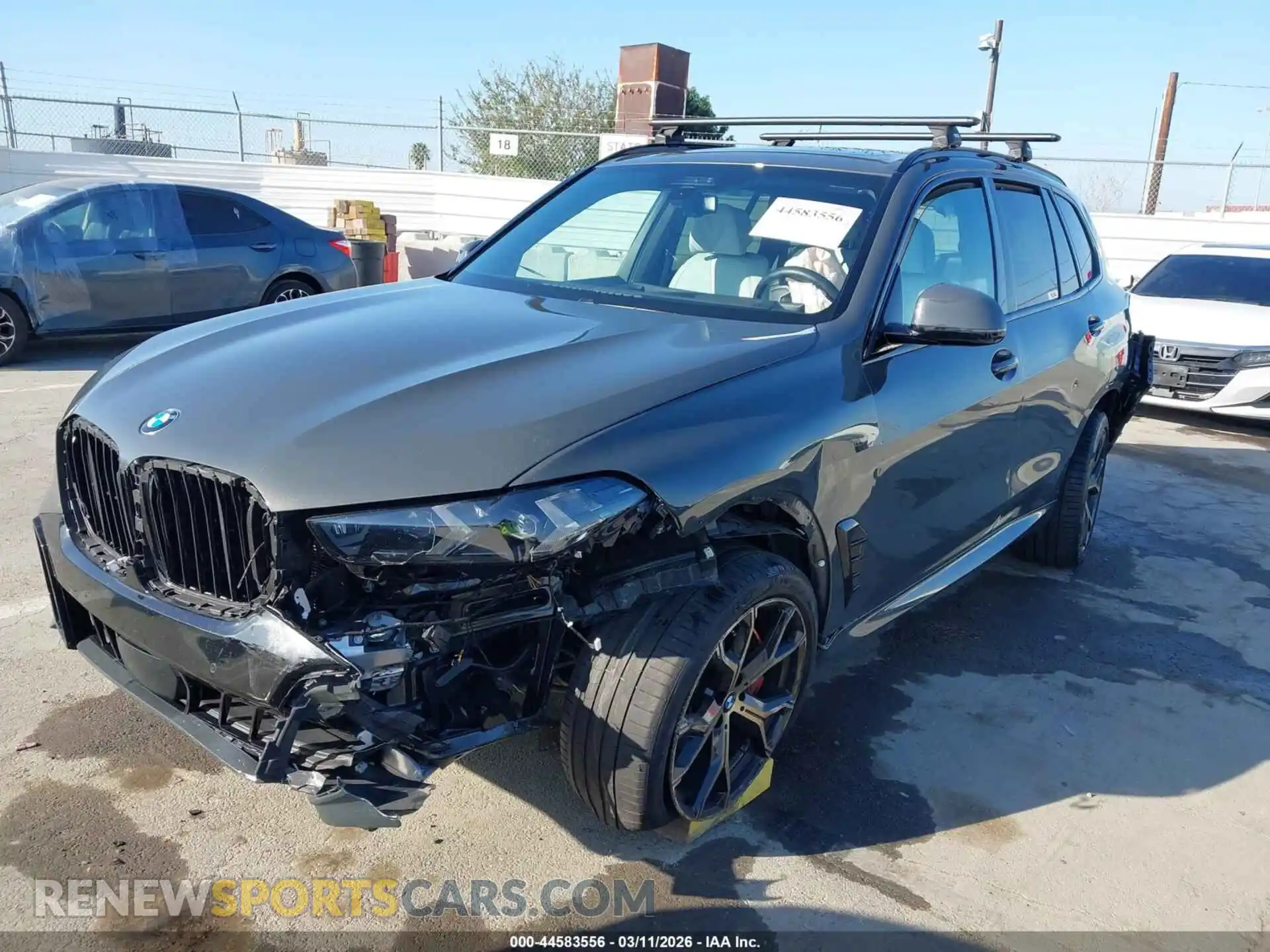 2 Фотография поврежденного автомобиля 5UX23EU0XS9Z09321 BMW X5 2025
