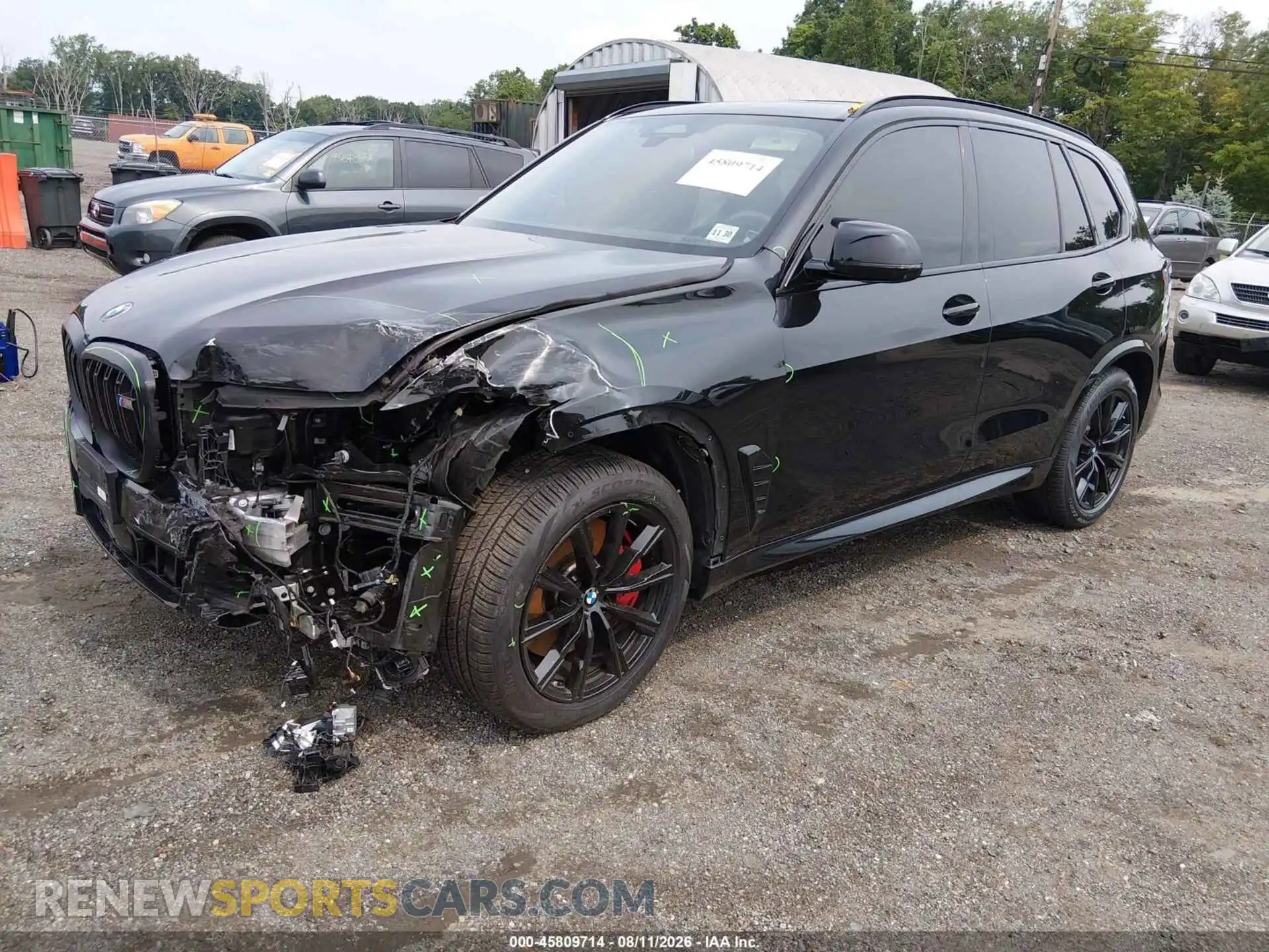 2 Photograph of a damaged car 5UX33EU07S9X71614 BMW X5 2025