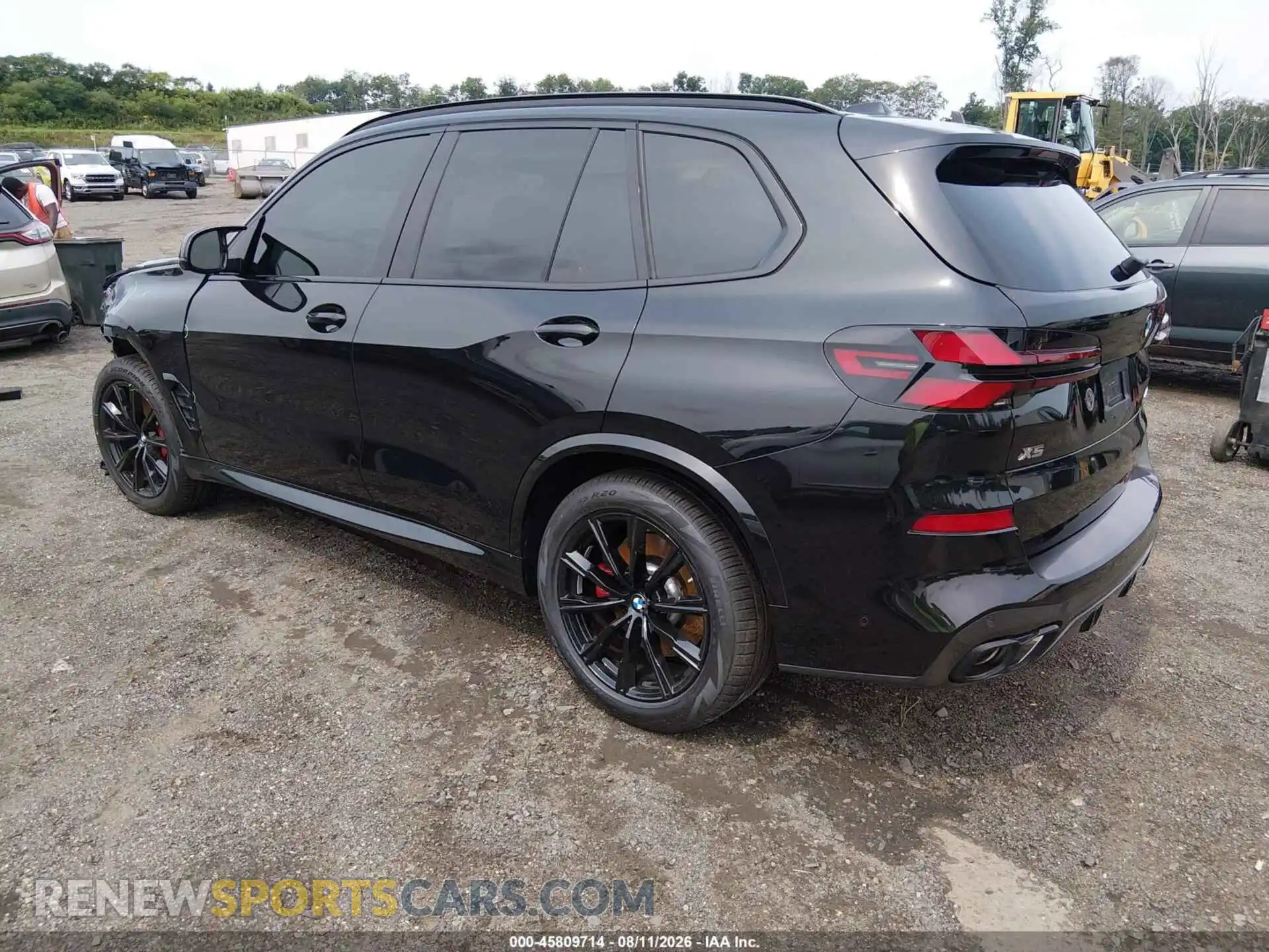 3 Photograph of a damaged car 5UX33EU07S9X71614 BMW X5 2025