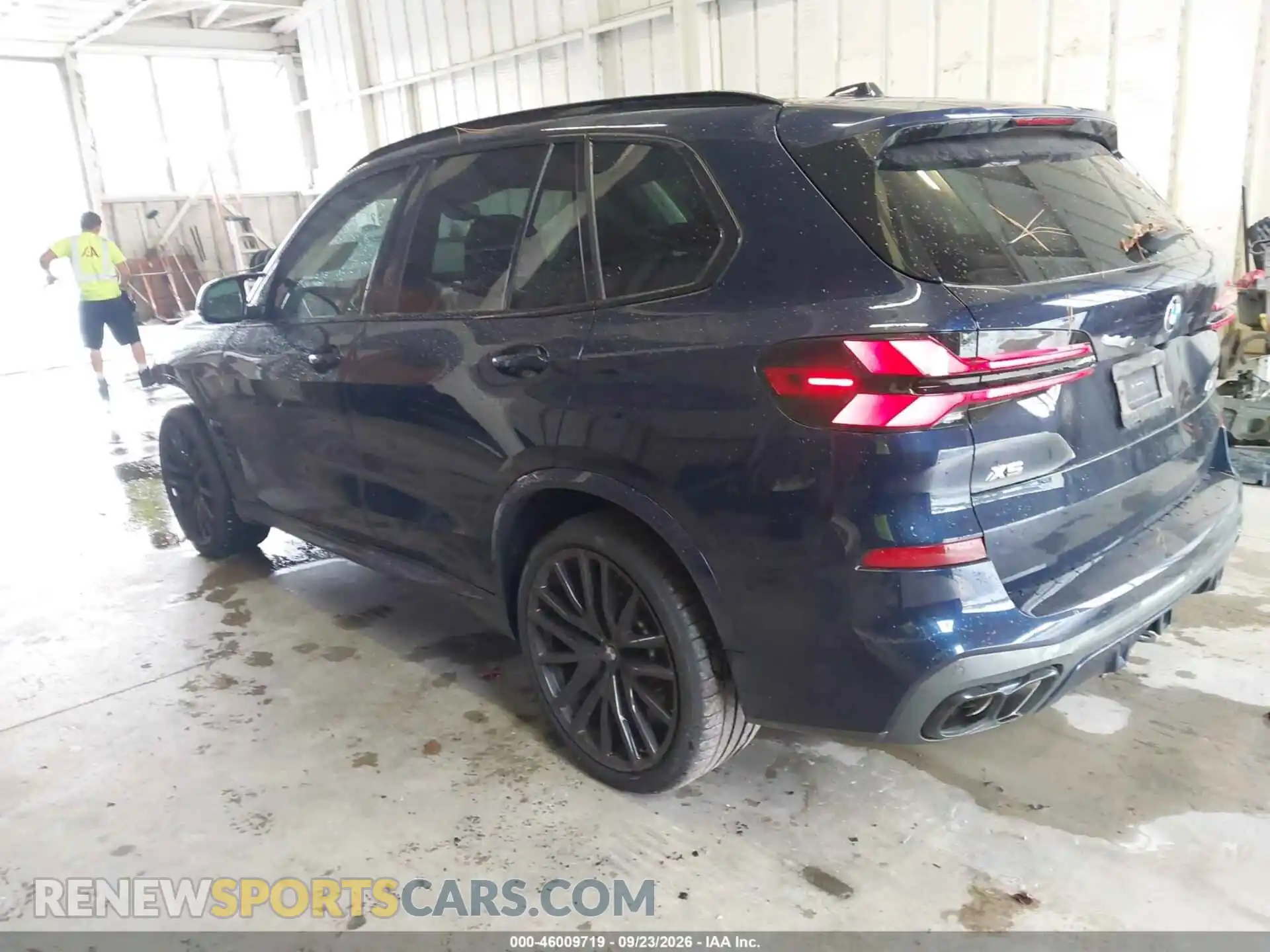 3 Фотография поврежденного автомобиля 5UX33EU09S9Y09358 BMW X5 2025