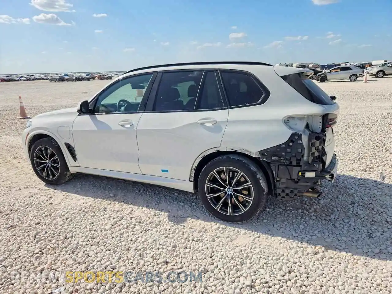 2 Photograph of a damaged car 5UX43EU02S9Y24174 BMW X5 2025