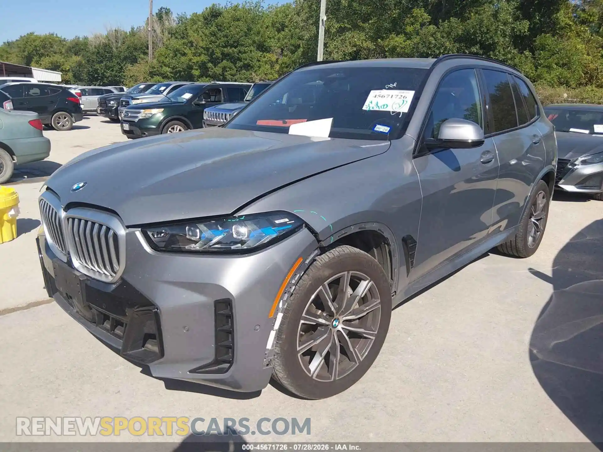 2 Photograph of a damaged car 5UX23EU01T9105037 BMW X5 2026