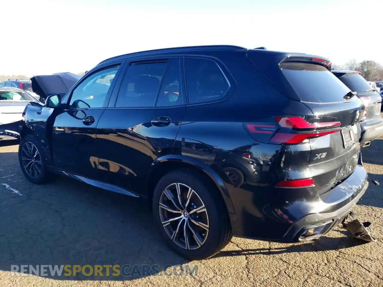 2 Фотография поврежденного автомобиля 5UX23EU04T9028910 BMW X5 2026