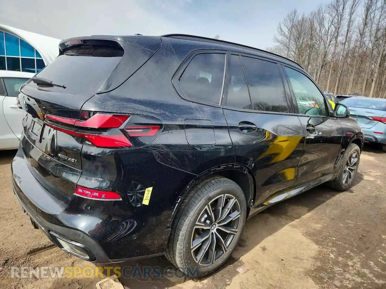 3 Photograph of a damaged car 5UX23EU05T9325667 BMW X5 2026