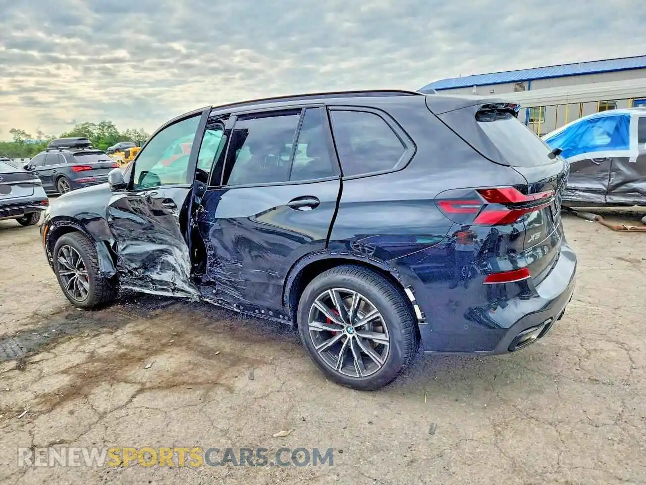 2 Photograph of a damaged car 5UX23EU07T9420022 BMW X5 2026