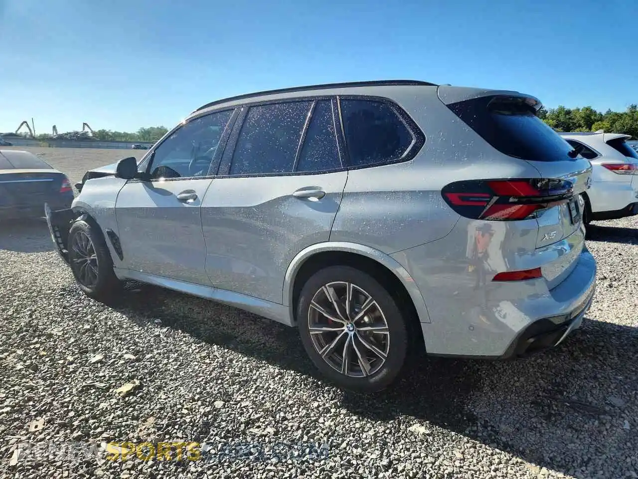 2 Photograph of a damaged car 5UX23EU09T9528755 BMW X5 2026