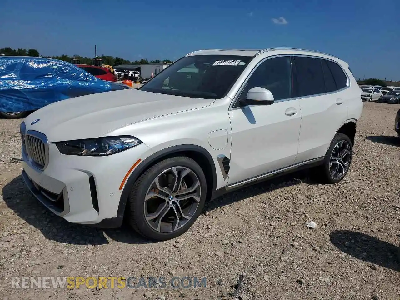 1 Photograph of a damaged car 5UX43EU02T9110157 BMW X5 2026