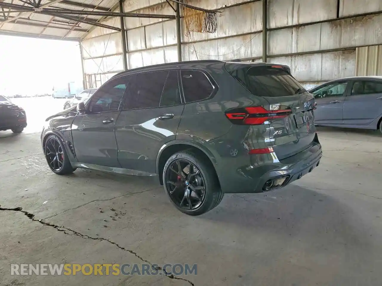 2 Photograph of a damaged car 5UX43EU06T9466806 BMW X5 2026