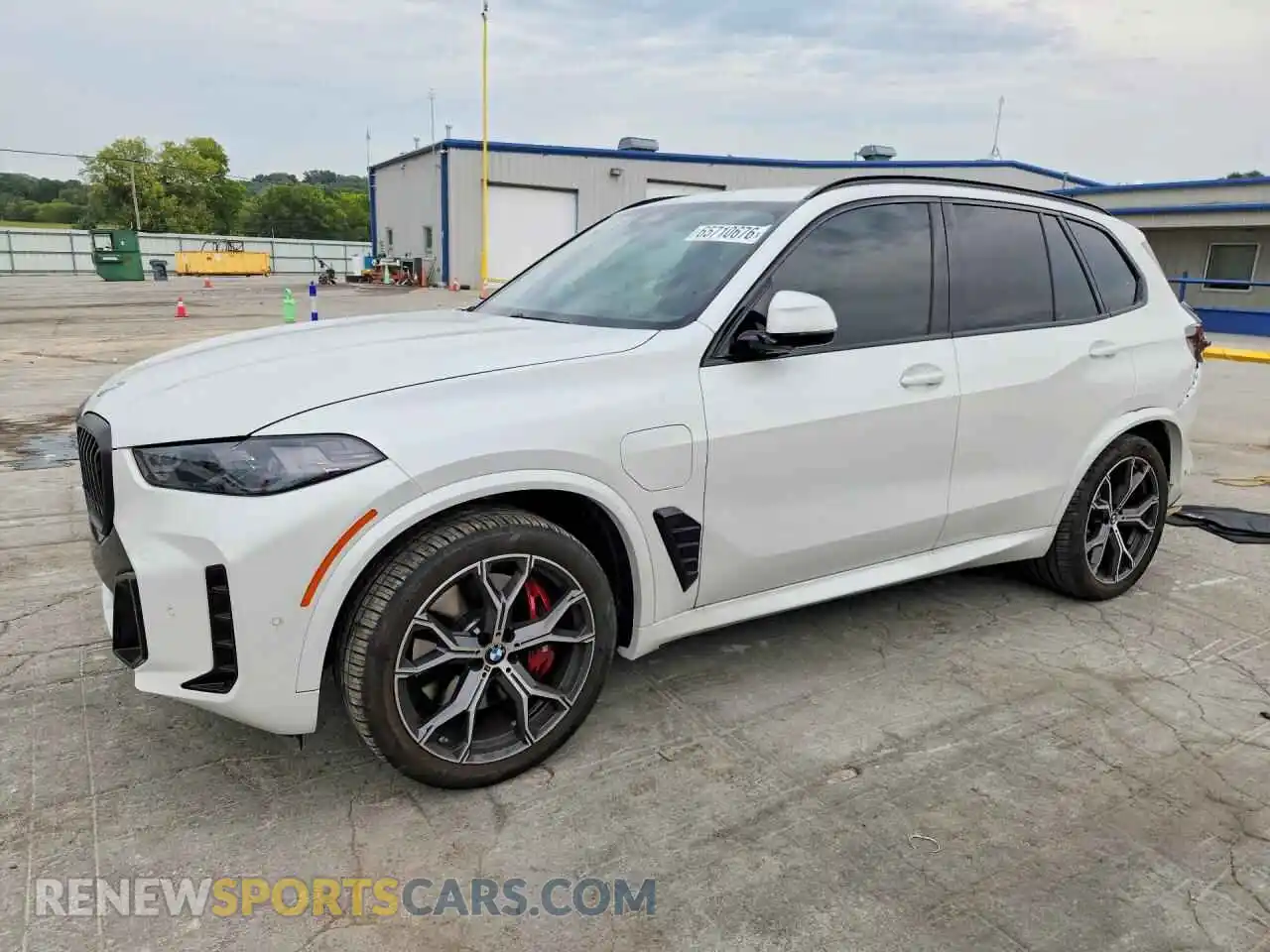 1 Фотография поврежденного автомобиля 5UX43EU07T9037416 BMW X5 2026