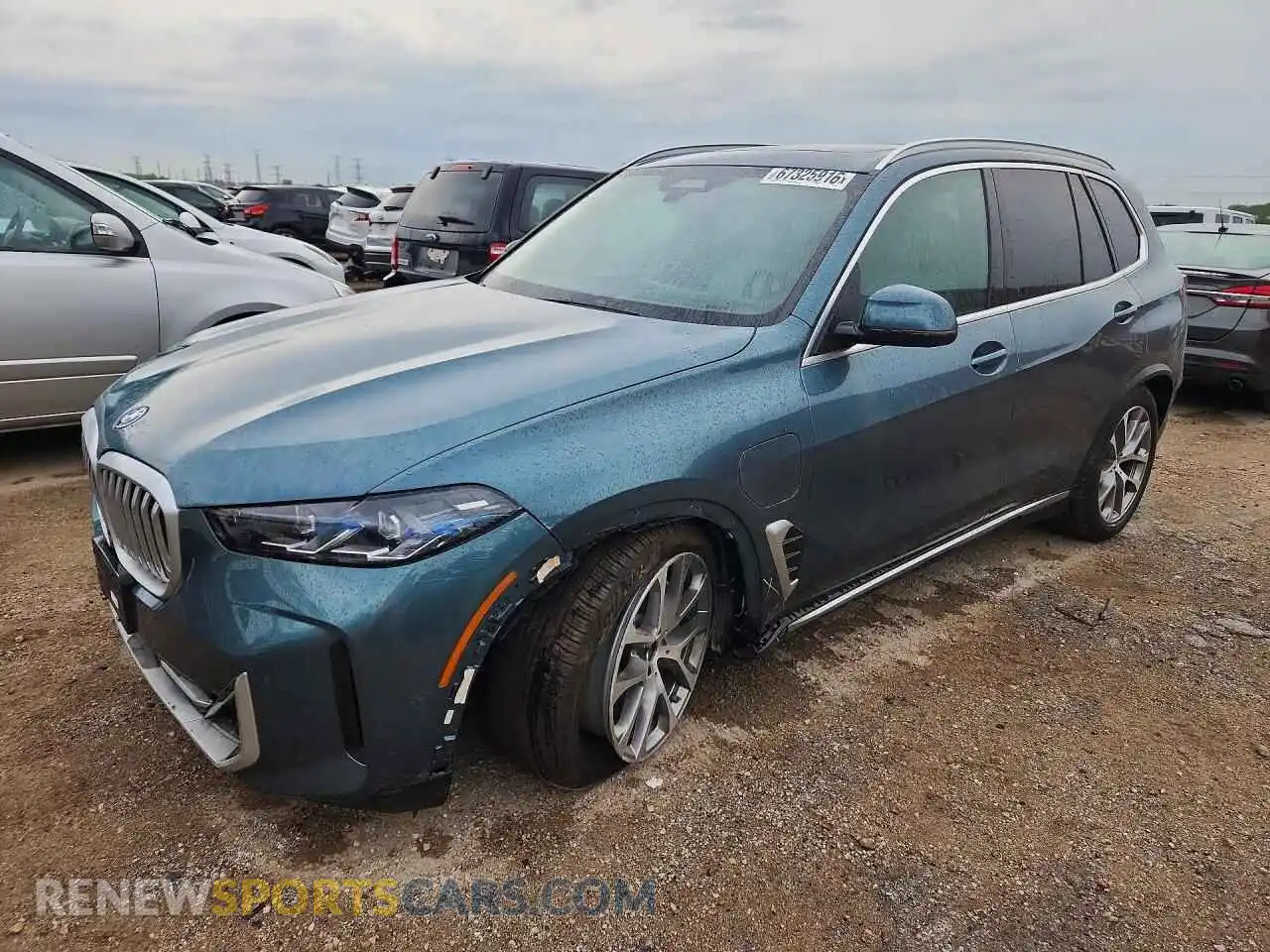 1 fotografías del automóvil dañado 5UX43EU08T9315918 BMW X5 2026