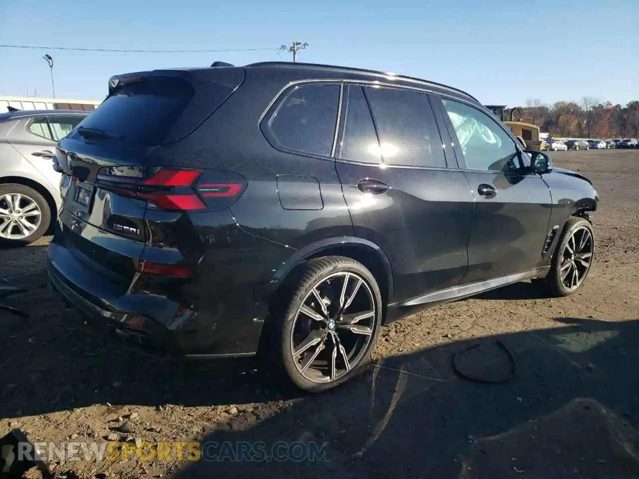 3 Photograph of a damaged car 5UX33EU01S9X45834 BMW X5 M60I 2025