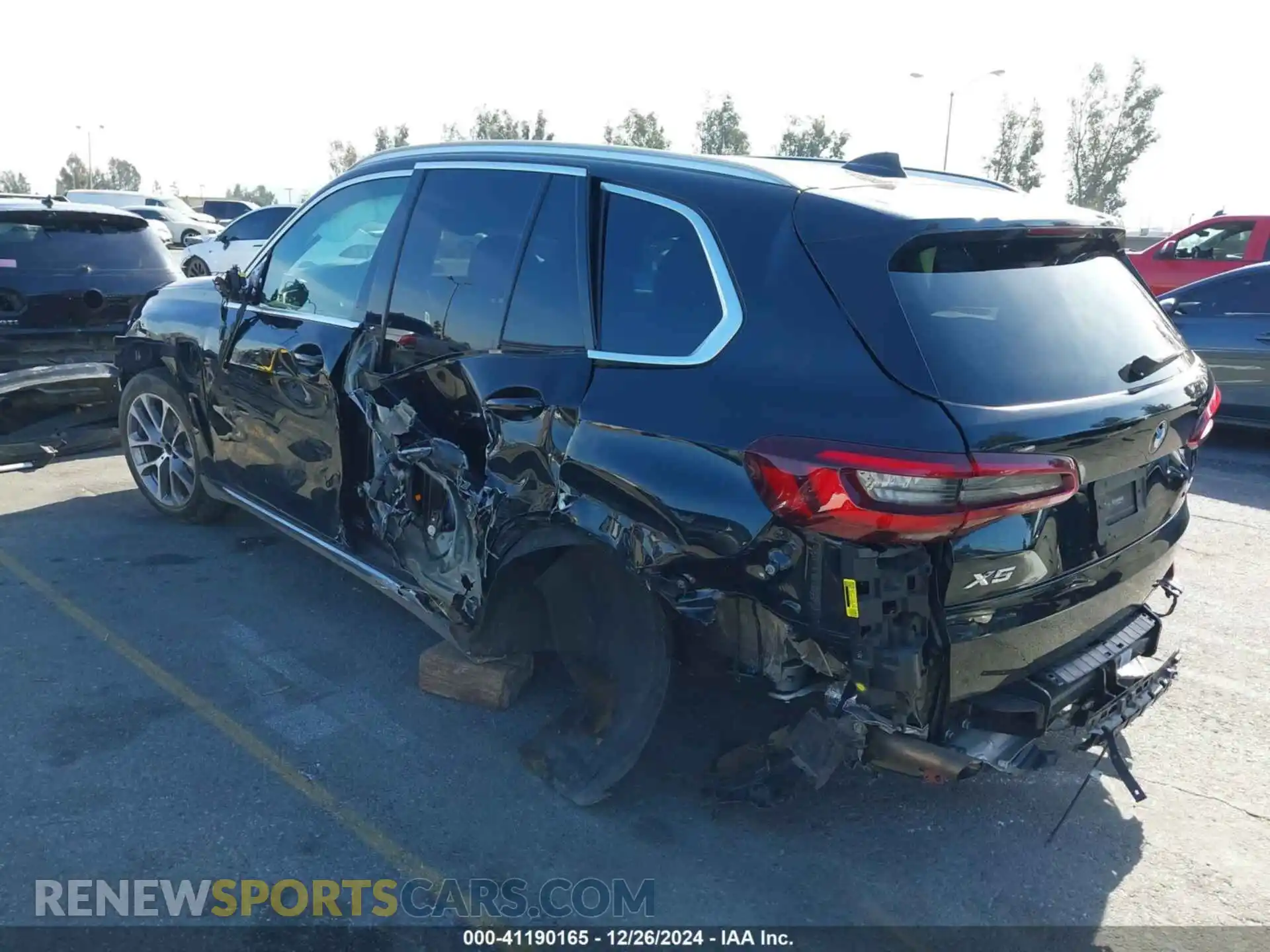 3 Photograph of a damaged car 5UXTA6C01M9G60625 BMW X5 PHEV 2021