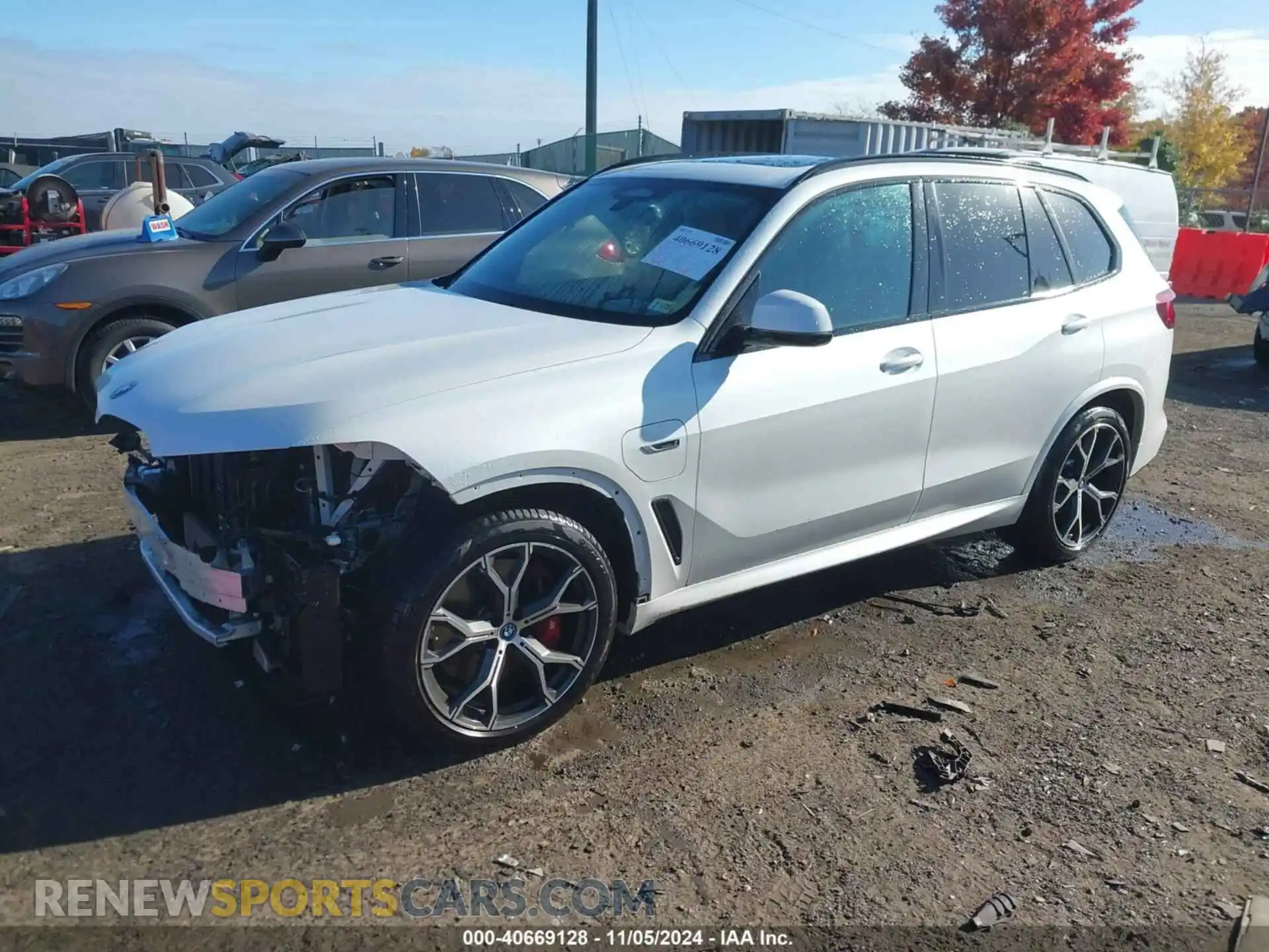 2 fotografías del automóvil dañado 5UXTA6C01P9P91992 BMW X5 PHEV 2023