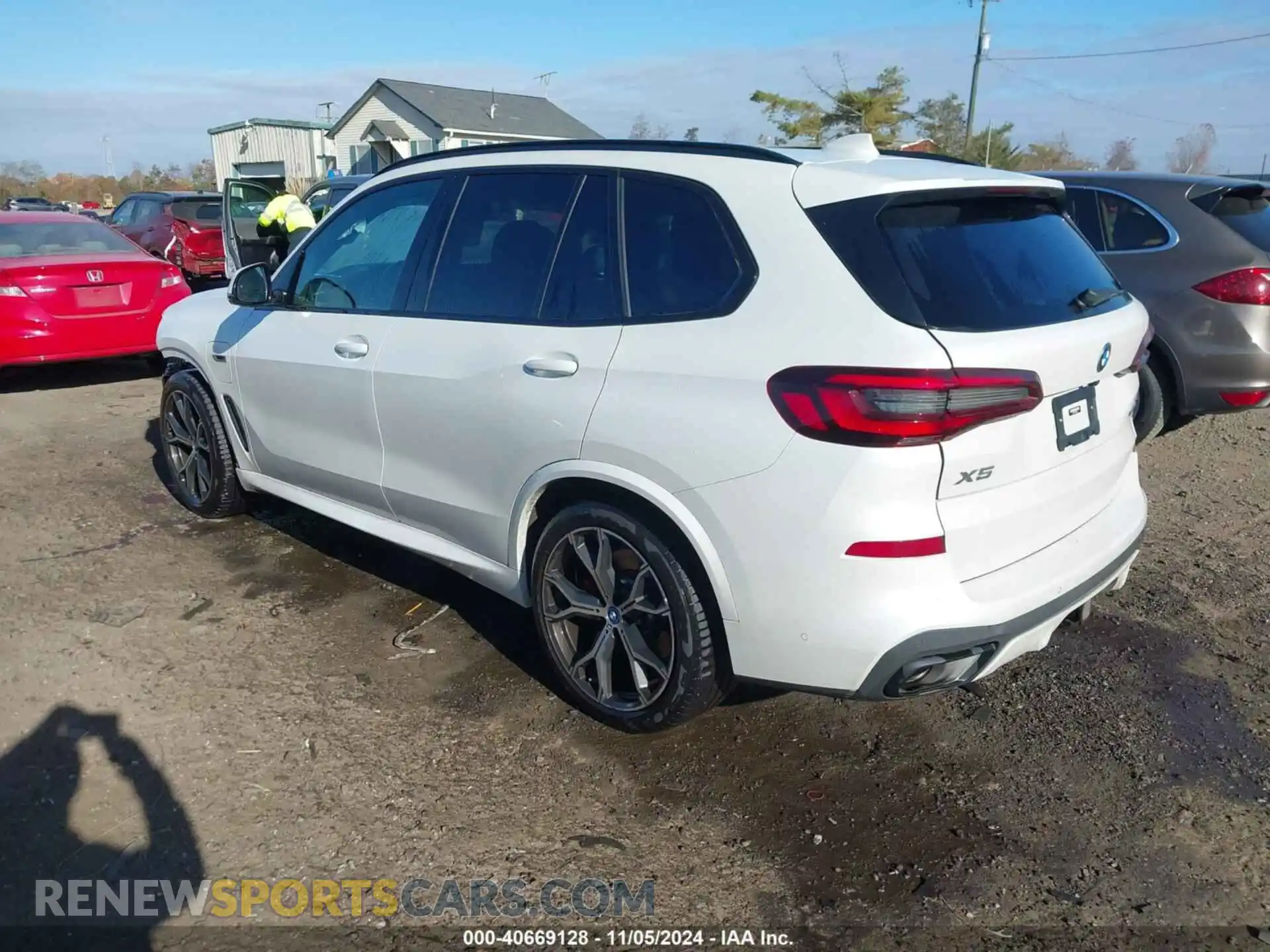 3 fotografías del automóvil dañado 5UXTA6C01P9P91992 BMW X5 PHEV 2023