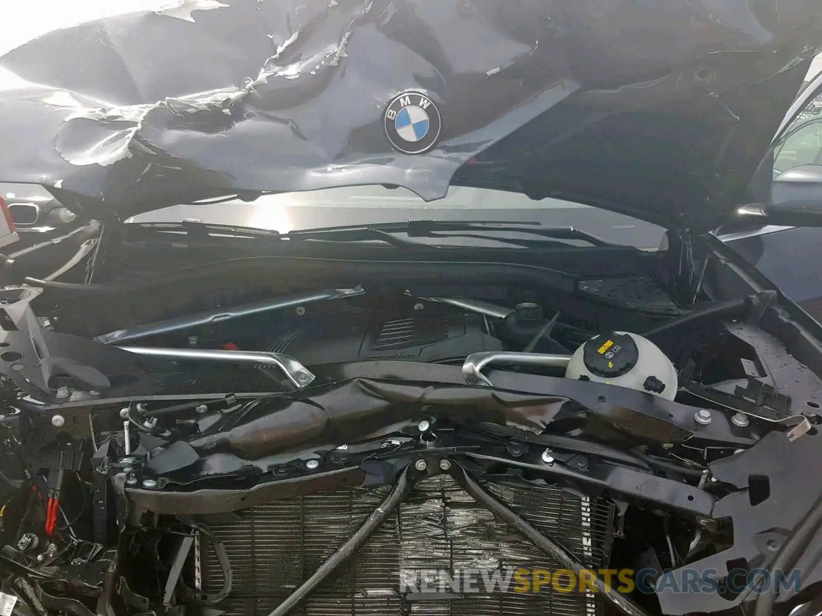 7 Photograph of a damaged car 5UXCR6C51KLL05715 BMW X5 XDRIVE4 2019