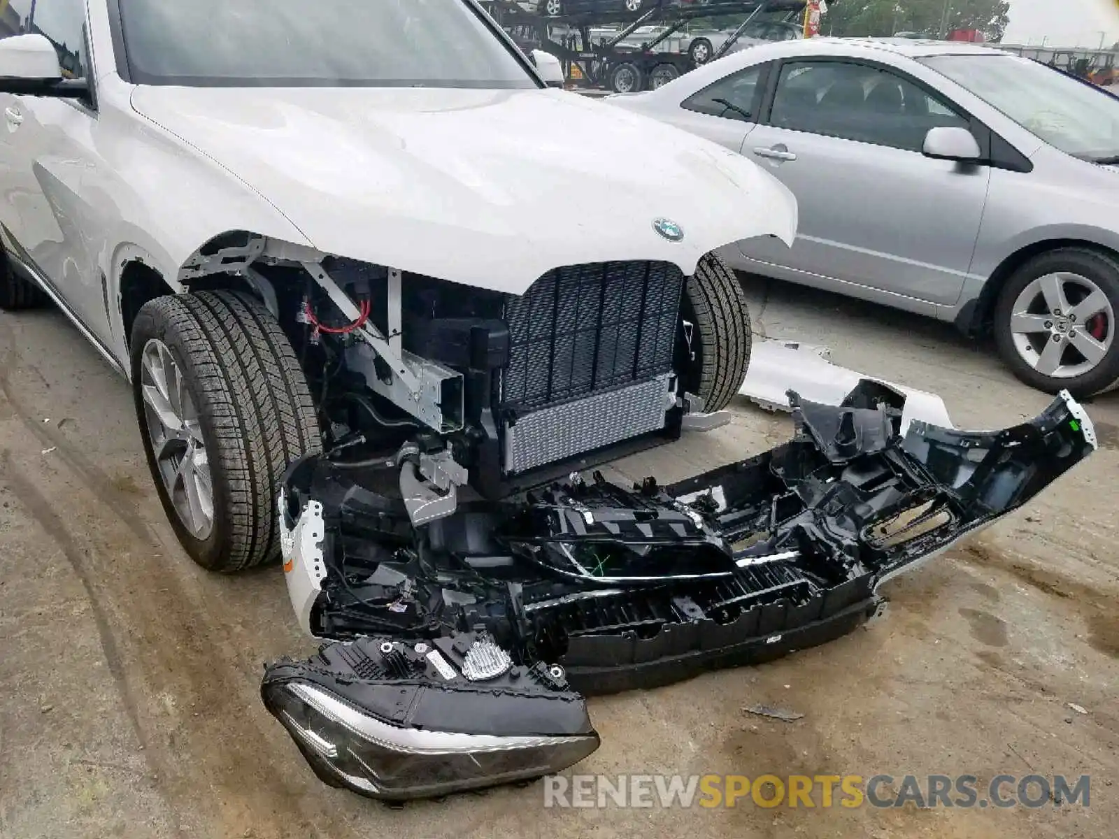 9 Photograph of a damaged car 5UXCR6C54KLL26431 BMW X5 XDRIVE4 2019