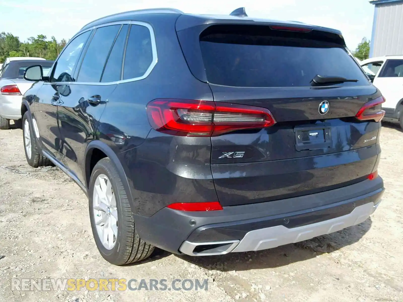 3 Photograph of a damaged car 5UXCR6C54KLL51992 BMW X5 XDRIVE4 2019