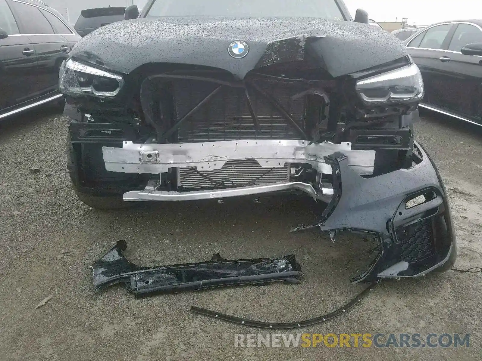 9 Photograph of a damaged car 5UXCR6C56KLK79385 BMW X5 XDRIVE4 2019