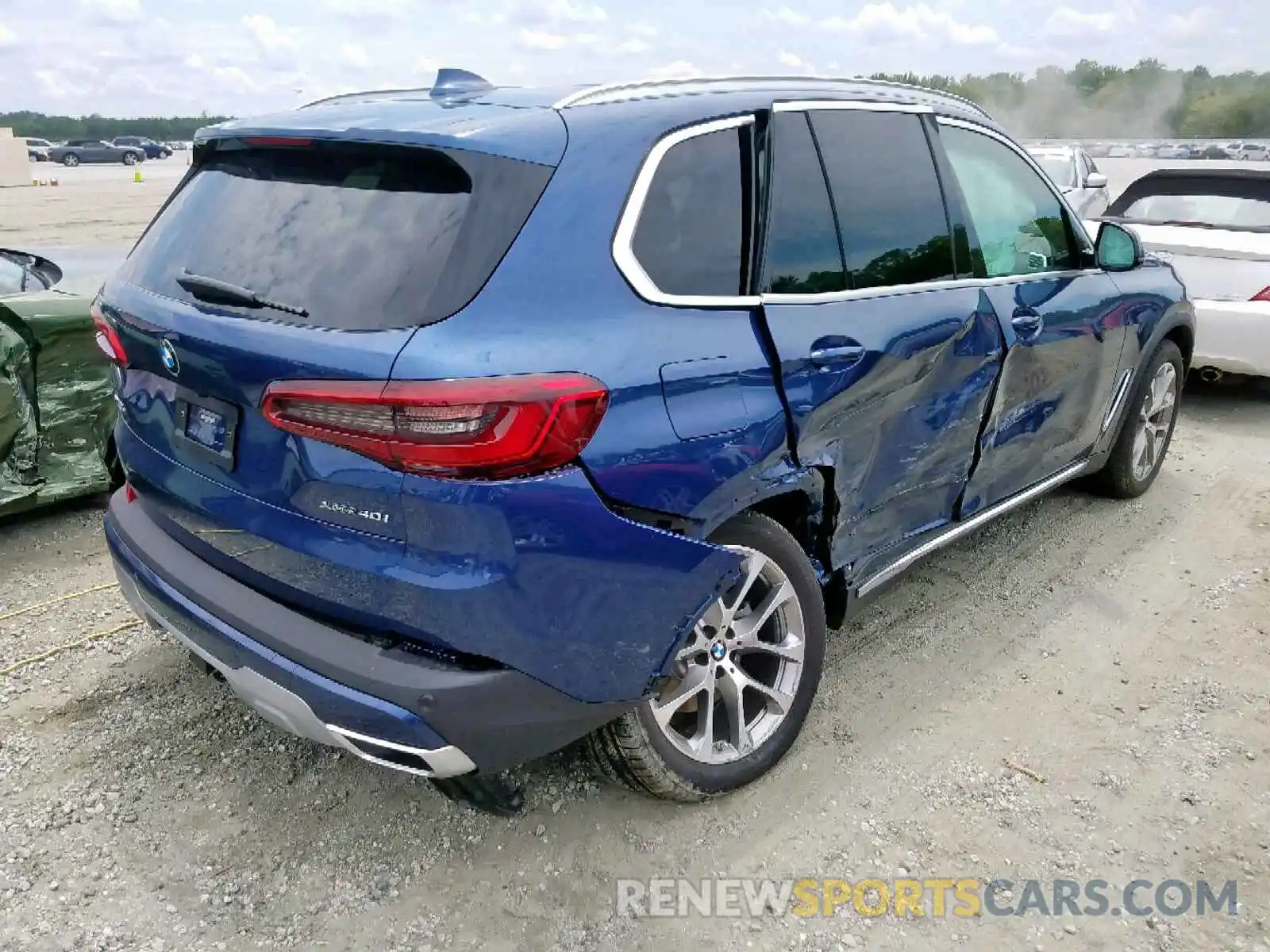 4 Photograph of a damaged car 5UXCR6C57KLL51498 BMW X5 XDRIVE4 2019