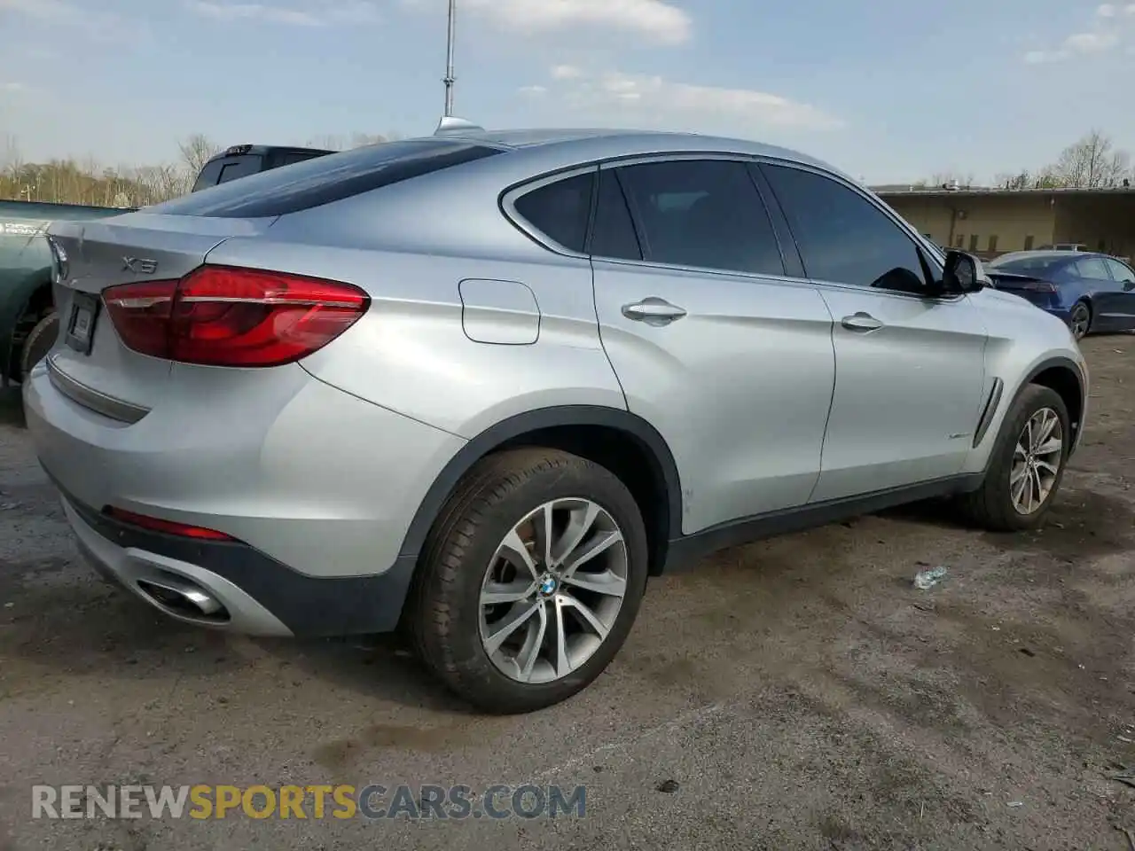 3 Photograph of a damaged car 5UXKU2C50K0Z64521 BMW X6 2019