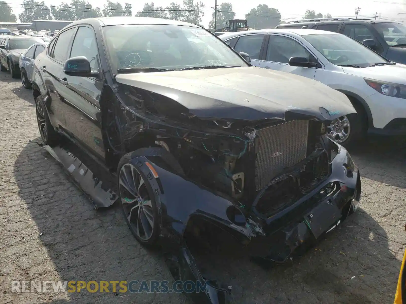 1 Photograph of a damaged car 5UXKU2C51K0Z64396 BMW X6 2019