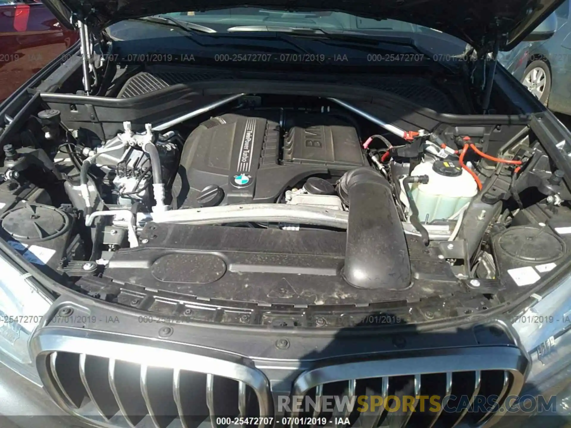10 Photograph of a damaged car 5UXKU2C51K0Z64978 BMW X6 2019
