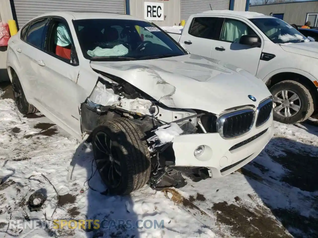 1 Photograph of a damaged car 5UXKU2C55K0Z65258 BMW X6 2019