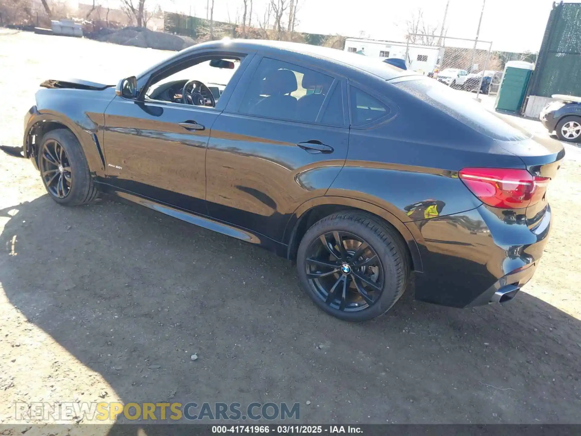3 Photograph of a damaged car 5UXKU6C59KLP60659 BMW X6 2019