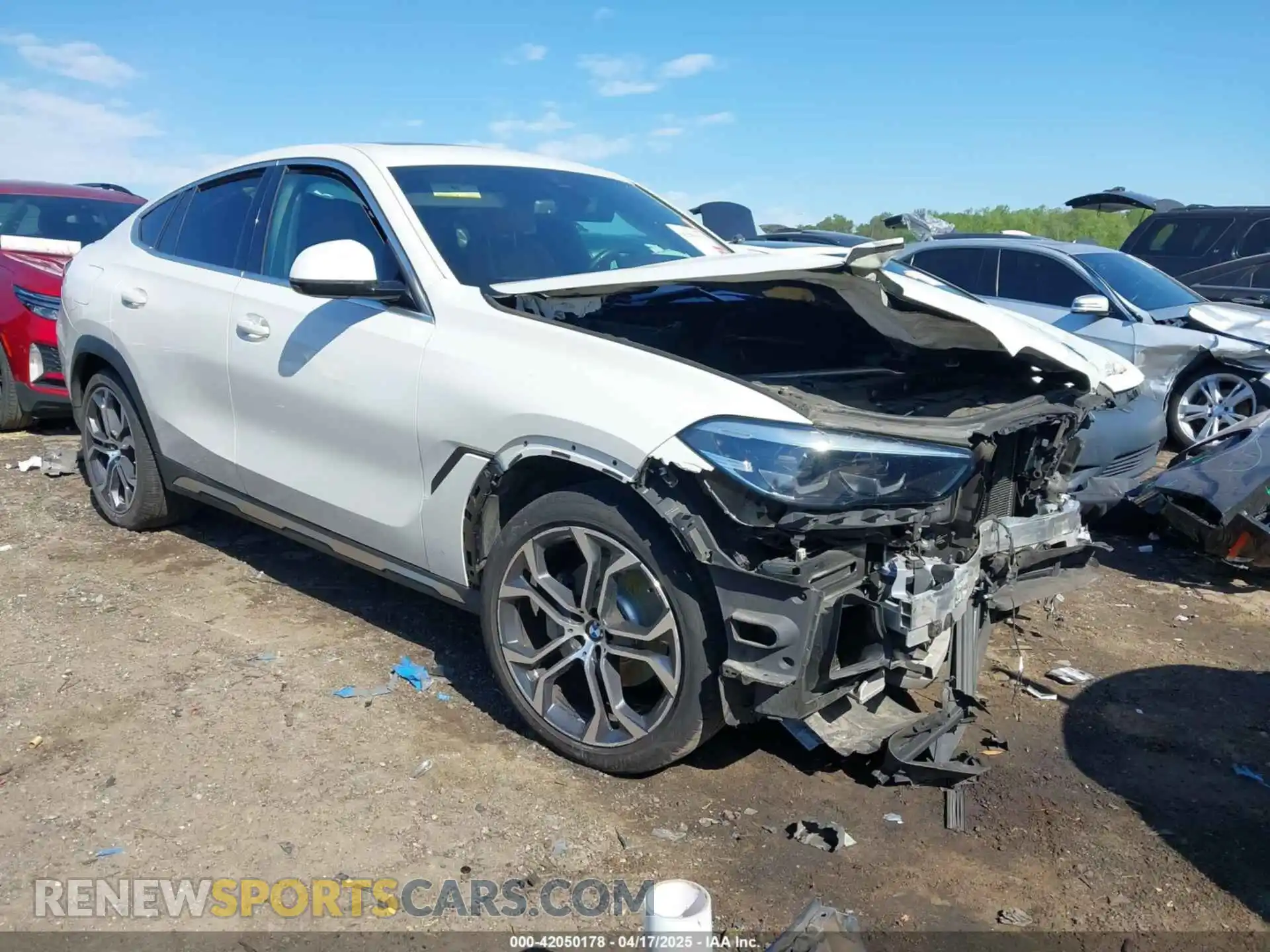 1 Photograph of a damaged car 5UXCY4C00L9D63232 BMW X6 2020