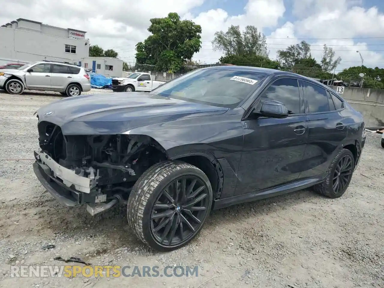 1 Photograph of a damaged car 5UXCY4C02L9C70471 BMW X6 2020