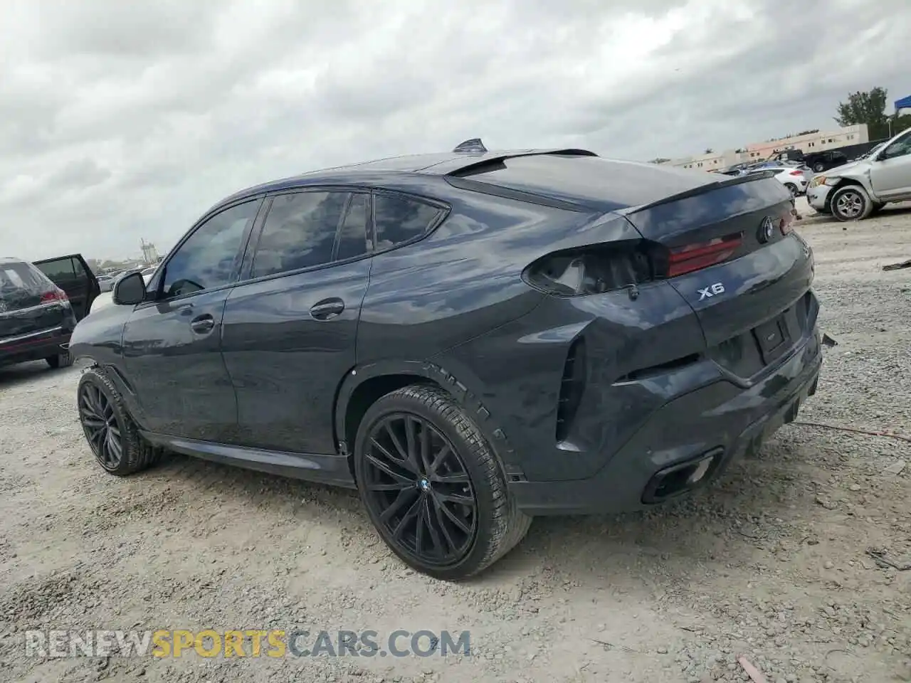 2 Photograph of a damaged car 5UXCY4C02L9C70471 BMW X6 2020