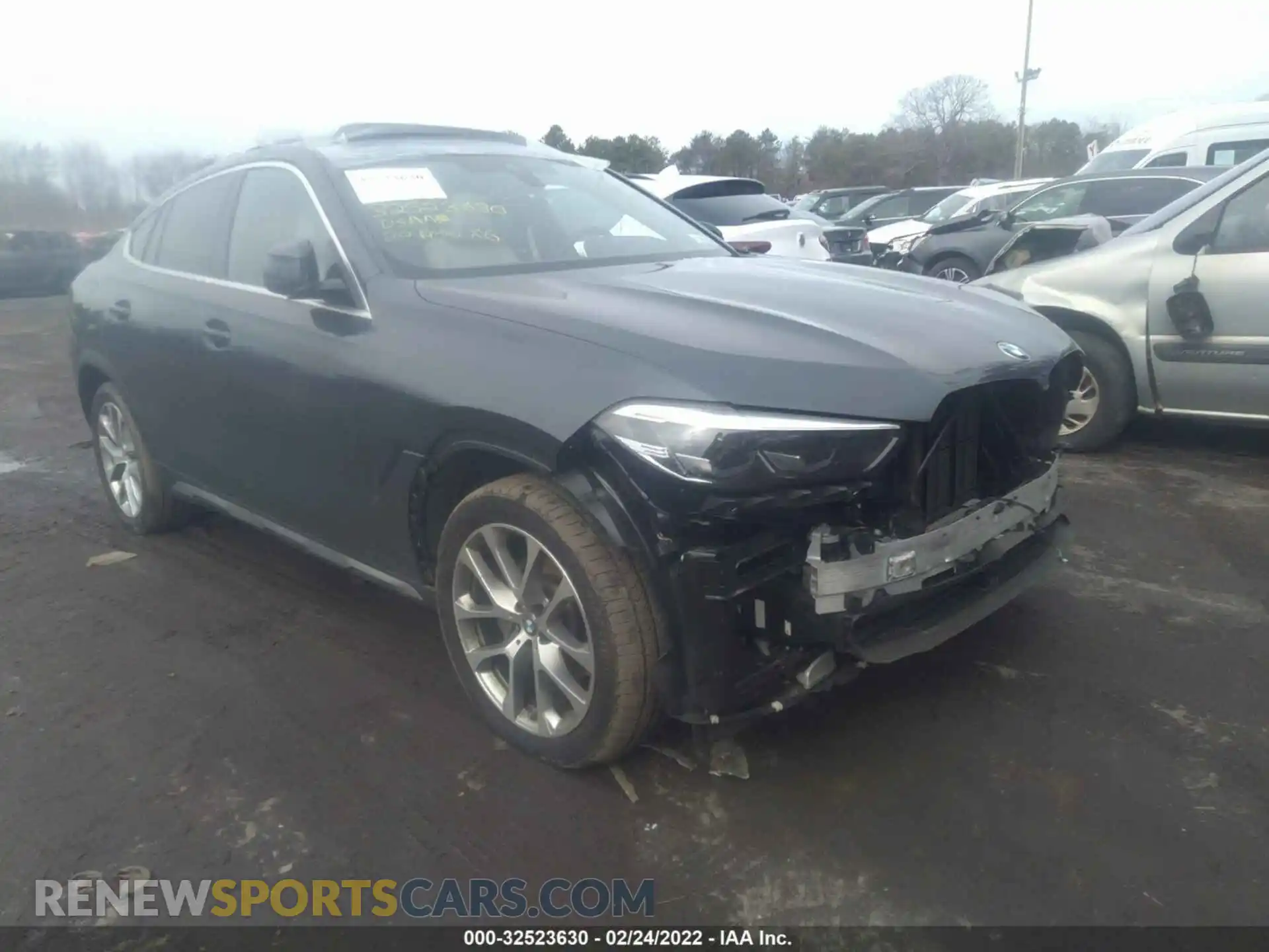 1 Photograph of a damaged car 5UXCY6C02L9D04632 BMW X6 2020